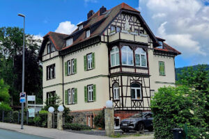 Aurum Lucet Dr. Perlick & Kollegen Rechtsanwälte und Notar - Königstein im Taunus 6 Aurum Lucet Dr. Perlick & Kollegen Rechtsanwälte und Notar – Königstein im Taunus