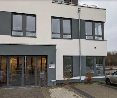 Notarin Persch-Münch - Gießen 1 AF1QipMMTxaH1rFMRISHsFv7ljtwgoJEFvaPvj 31whNw408 h340 k no