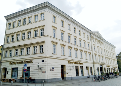 Notarin Cornelia Jänicke - Leipzig 1 AF1QipNiFvzUsAiVQWt8Hf7mlawTGIyp2Uejy9bwd6AGw408 h290 k no