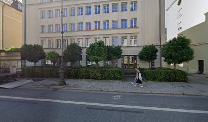 Notar Lucas Wartenburger - München 1 951d4dff3c22e9fcc4a2707009f45ea8 44