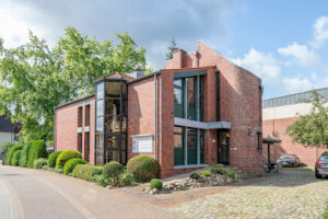 Arens & Groll u. Kollegen Rechtsanwälte - Fachanwälte - Notare - Oldenburg 7 Arens & Groll u. Kollegen Rechtsanwälte – Fachanwälte – Notare – Oldenburg