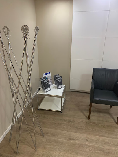 Dr. Peter Schubert - München 1 AF1QipN2xxnxs9uOoEB OzKwoVt tiouDXGSscoSnGapw408 h544 k no